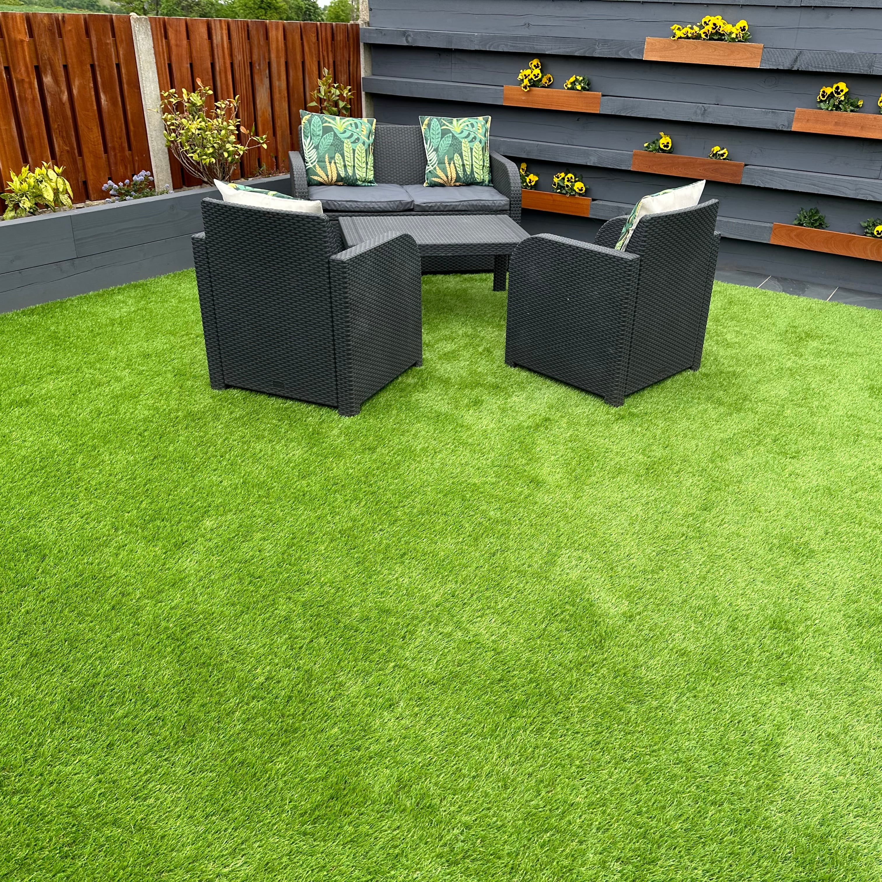 Parallax 42mm Artificial Grass | Grass Warehouse